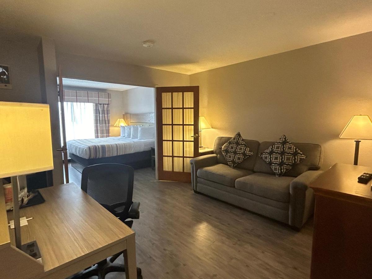 Country Inn & Suites By Radisson, Grand Rapids Airport, Mi Luaran gambar