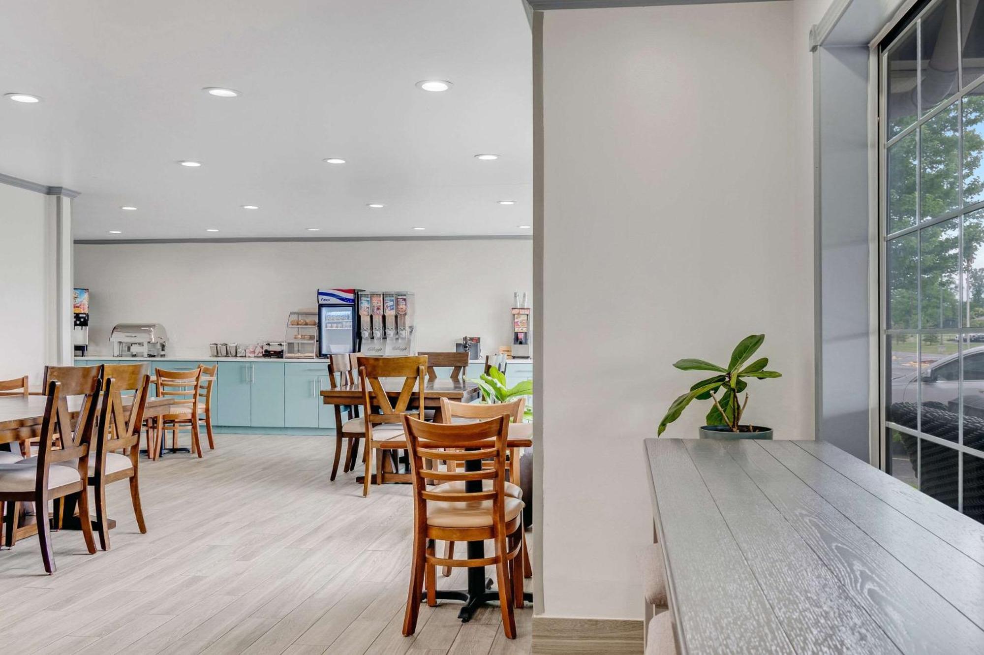 Country Inn & Suites By Radisson, Grand Rapids Airport, Mi Luaran gambar