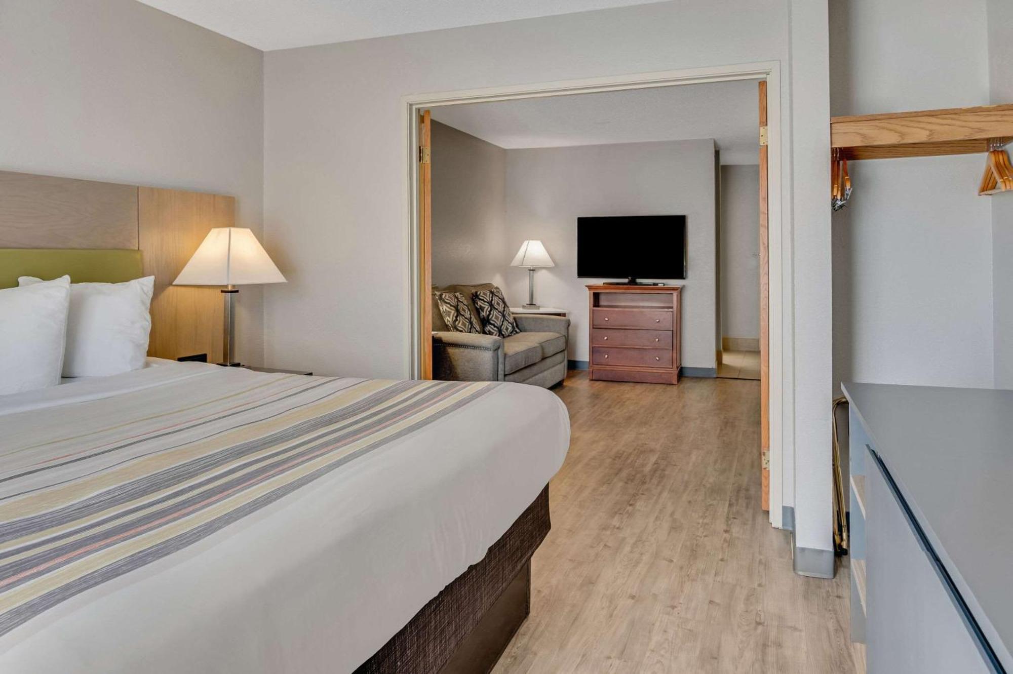Country Inn & Suites By Radisson, Grand Rapids Airport, Mi Luaran gambar