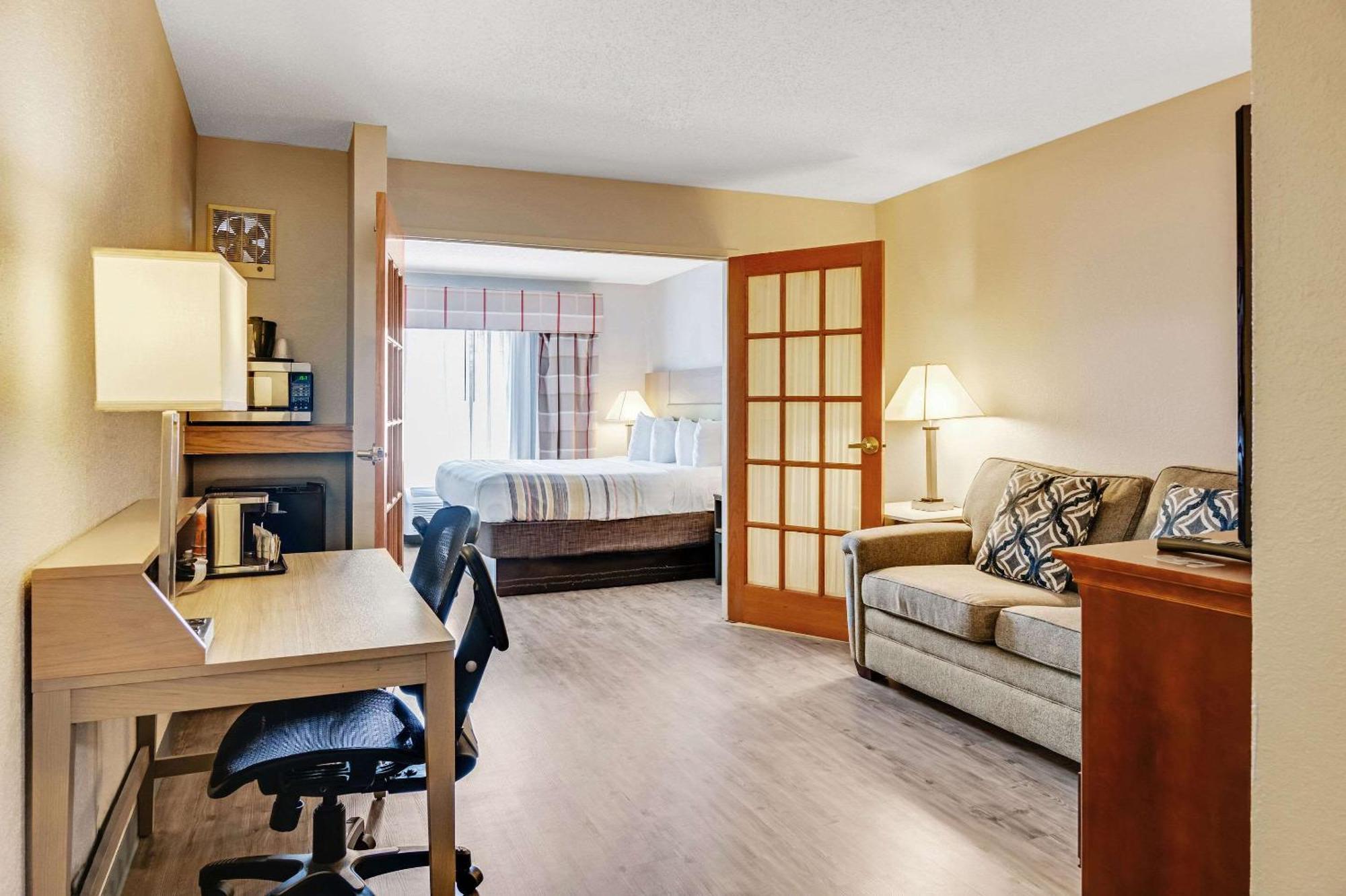 Country Inn & Suites By Radisson, Grand Rapids Airport, Mi Luaran gambar