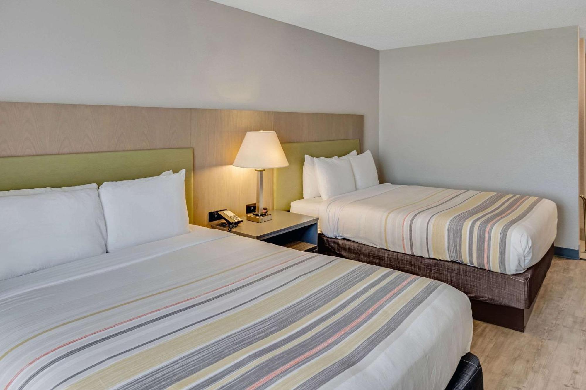 Country Inn & Suites By Radisson, Grand Rapids Airport, Mi Luaran gambar